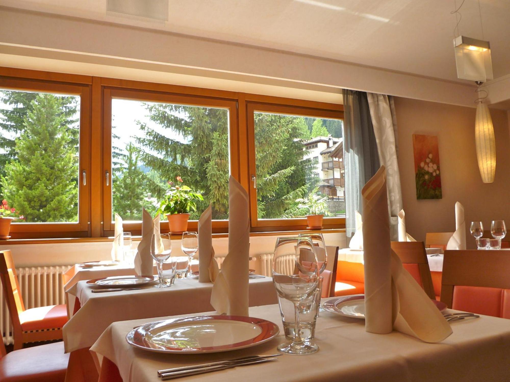 Отель Relais San Giusto Кампителло-ди-Фасса Экстерьер фото
